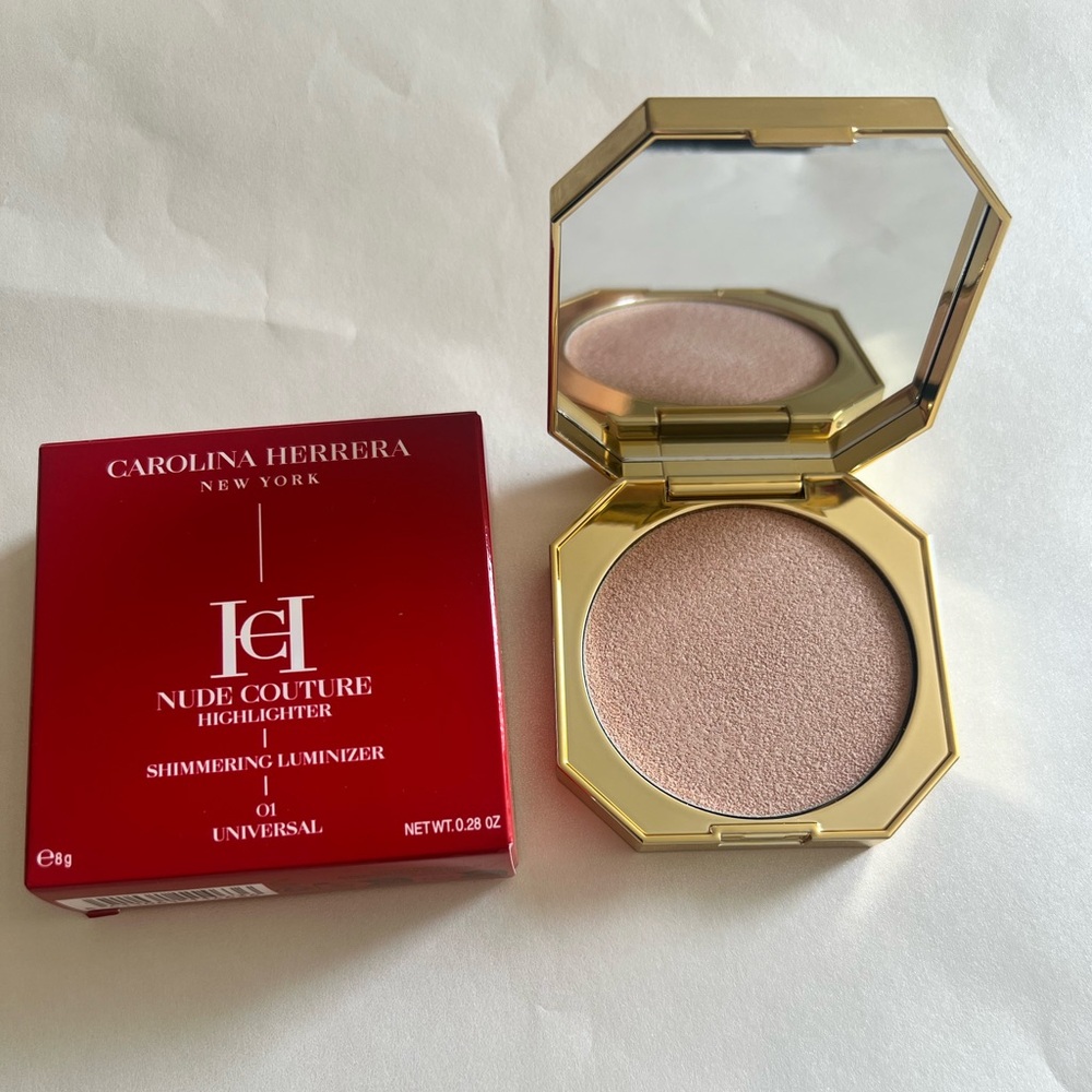 Carolina Herrera Nude Couture Luminizer 01 universal